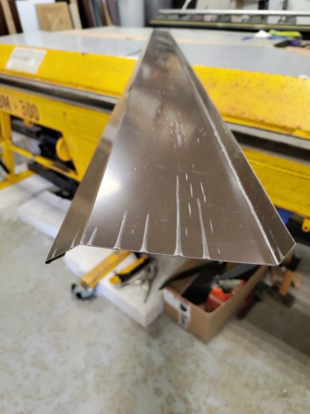 Отлив оконный коричневый