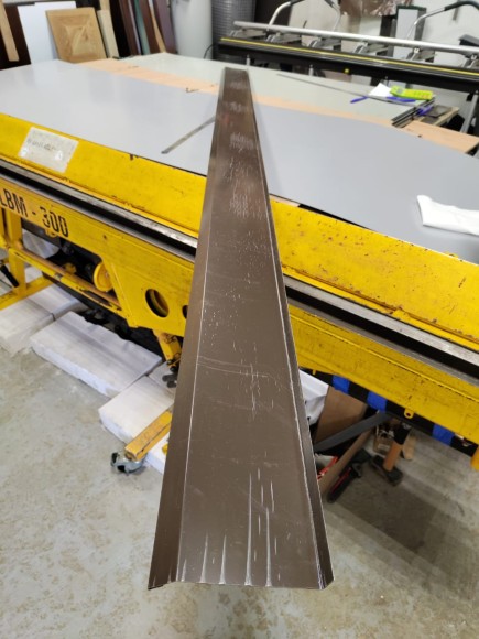 Отлив оконный коричневый