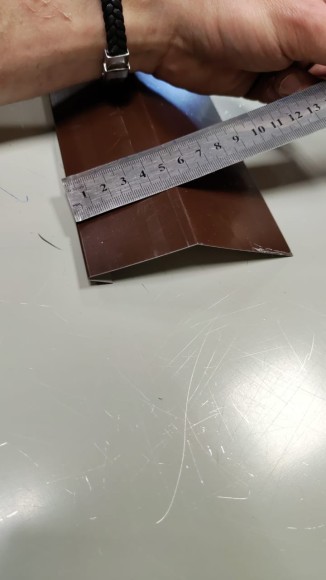 Отлив оконный коричневый